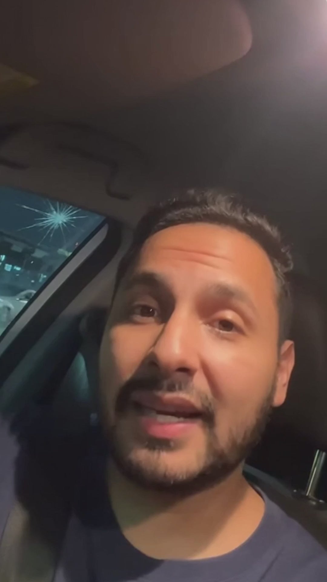 Cargar video: 